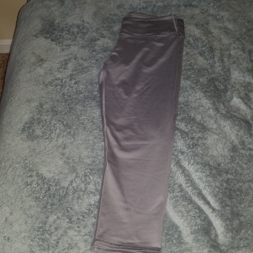 Slate gray fabletics leggings sz small